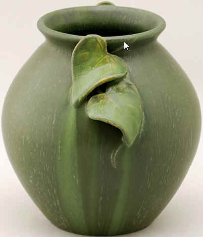 Cottage charm vase in sage colorway