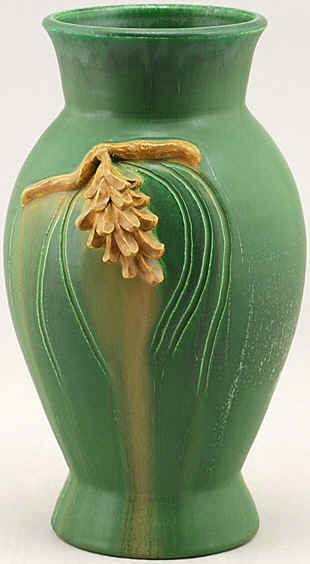 Regal Pinecone vase in cucumber colorway